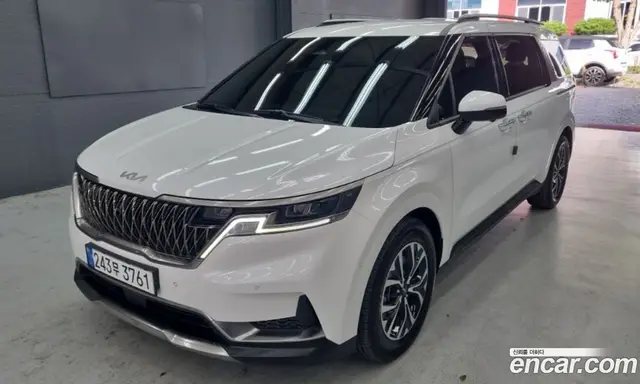 Kia Carnival, 2023, 45 789 км