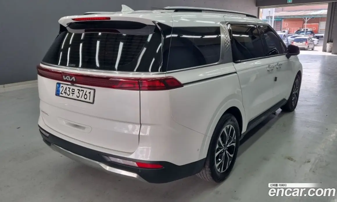Kia Carnival 2023 3.5 автомат (гидро), фото 2 Kia Carnival 2023 3.5 автомат (гидро), фото 2