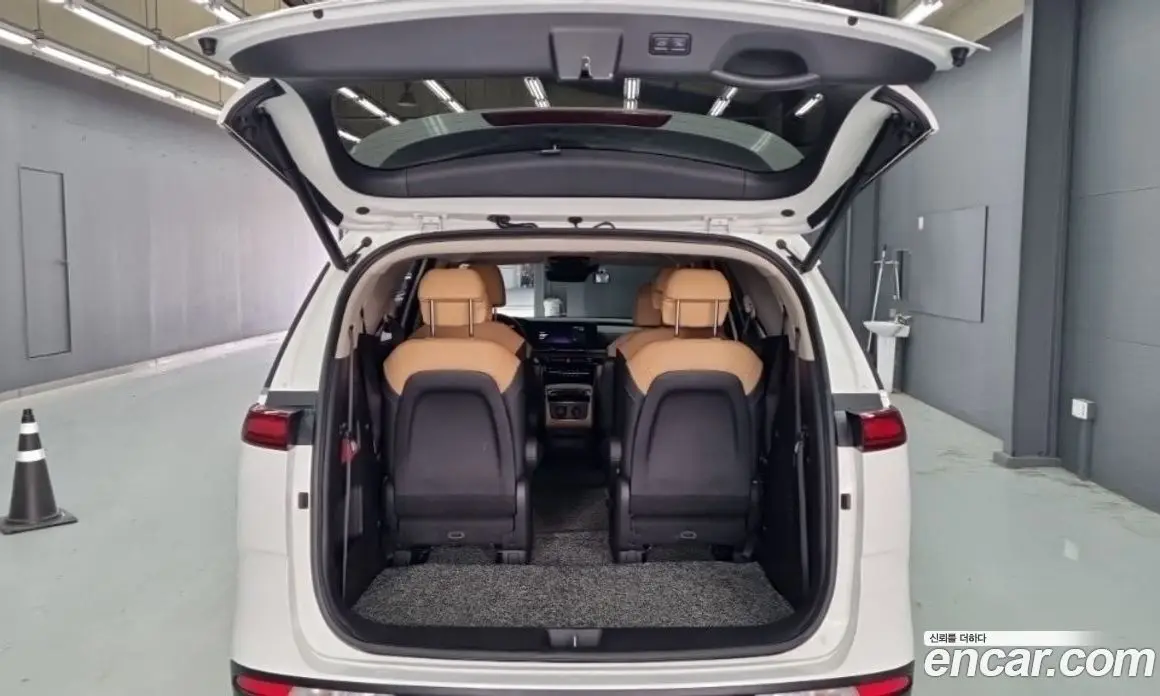 Kia Carnival 2023 3.5 автомат (гидро), фото 12 Kia Carnival 2023 3.5 автомат (гидро), фото 12