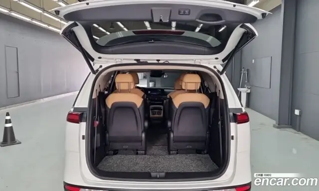 Kia Carnival 2023 3.5 автомат (гидро), миниатюра 12