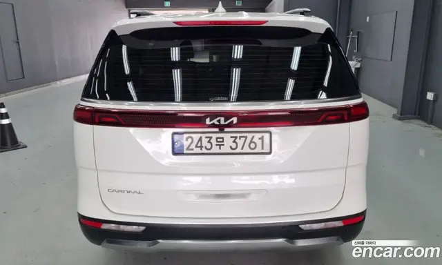 Kia Carnival 2023 3.5 автомат (гидро), миниатюра 4 Kia Carnival 2023 3.5 автомат (гидро), миниатюра 4
