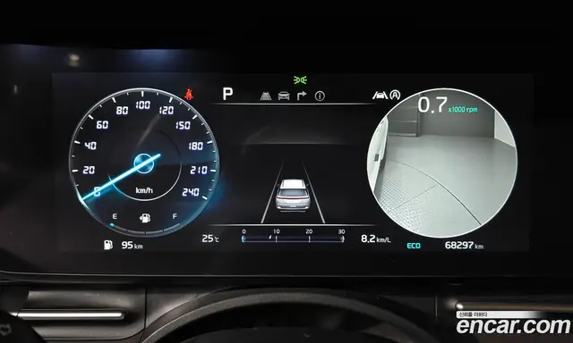 Kia Carnival 2023 2.2 автомат (гидро), миниатюра 8