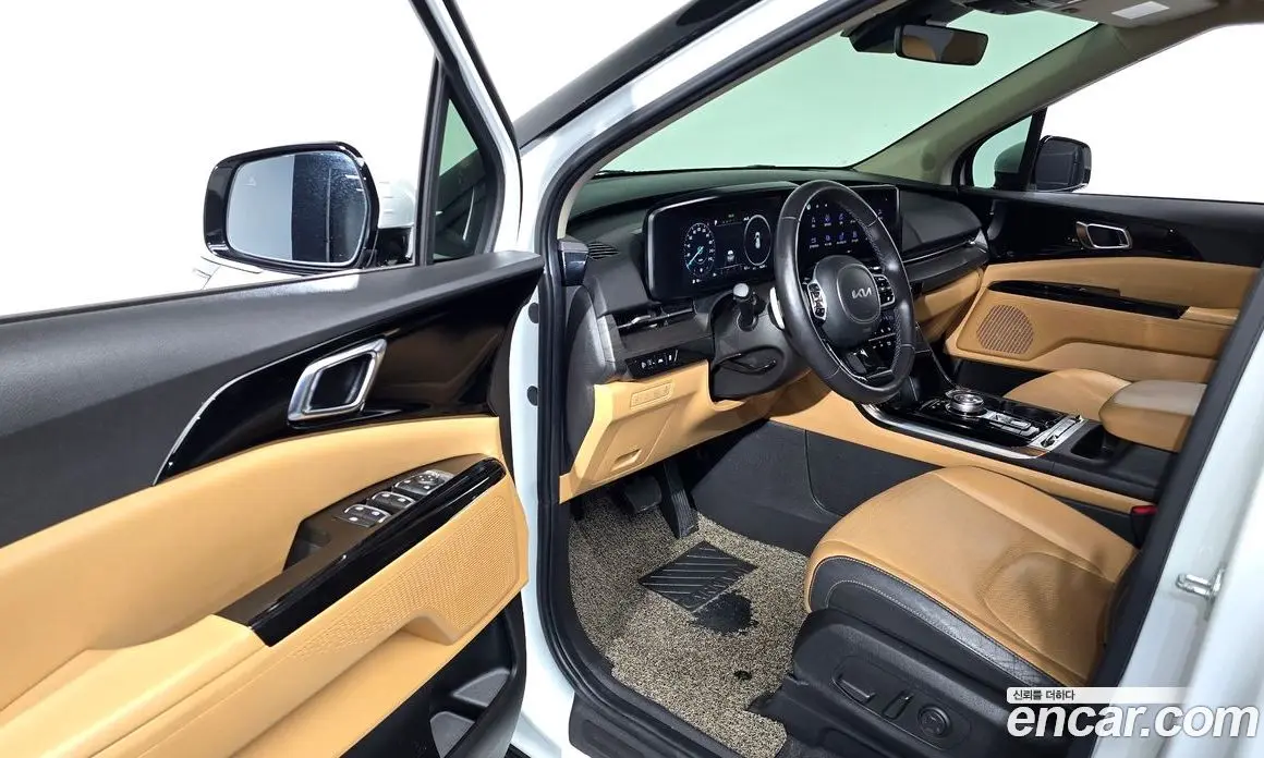 Kia Carnival 2023 2.2 автомат (гидро), фото 10