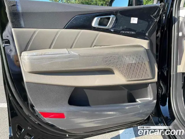 Kia Carnival 2024 2.2 автомат (гидро), миниатюра 12