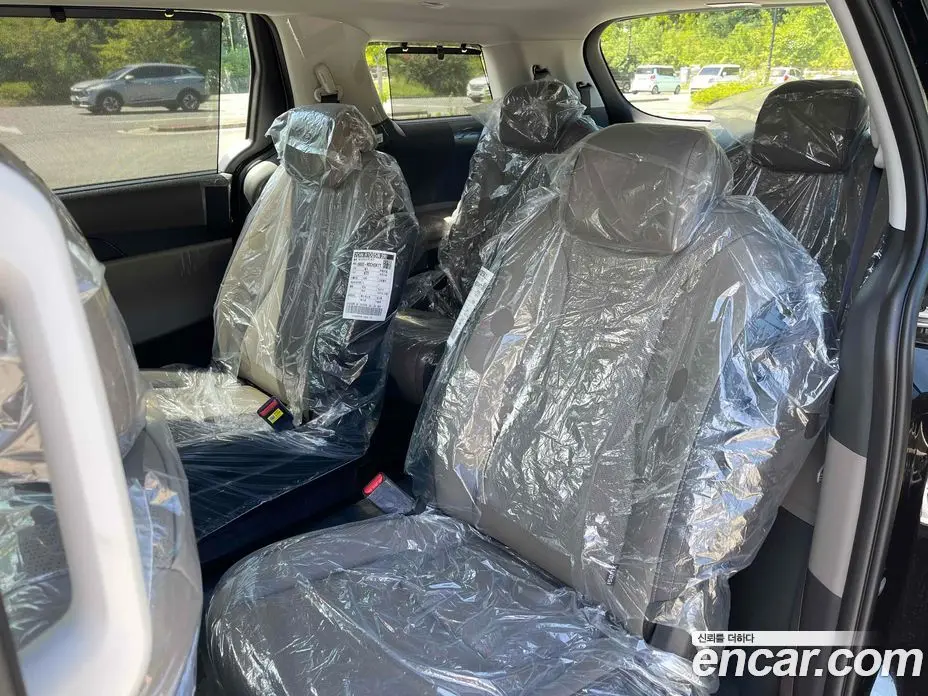 Kia Carnival 2024 2.2 автомат (гидро), фото 16 Kia Carnival 2024 2.2 автомат (гидро), фото 16