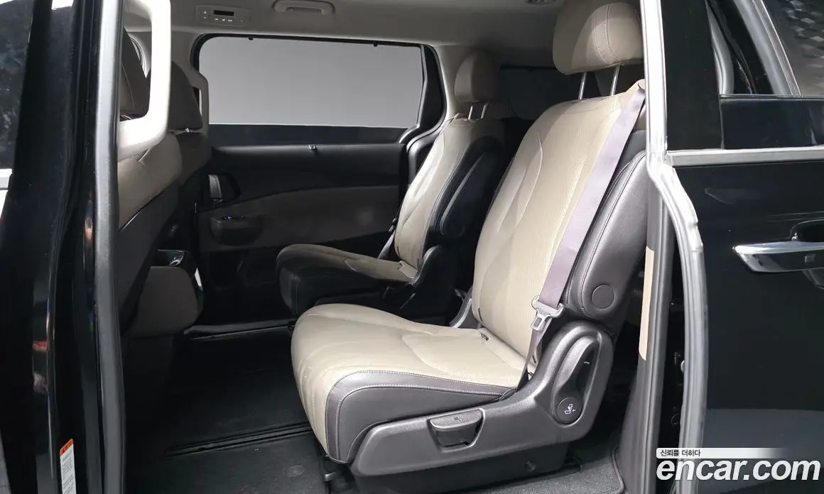 Kia Carnival 2024 1.6 автомат (гидро), фото 16 Kia Carnival 2024 1.6 автомат (гидро), фото 16