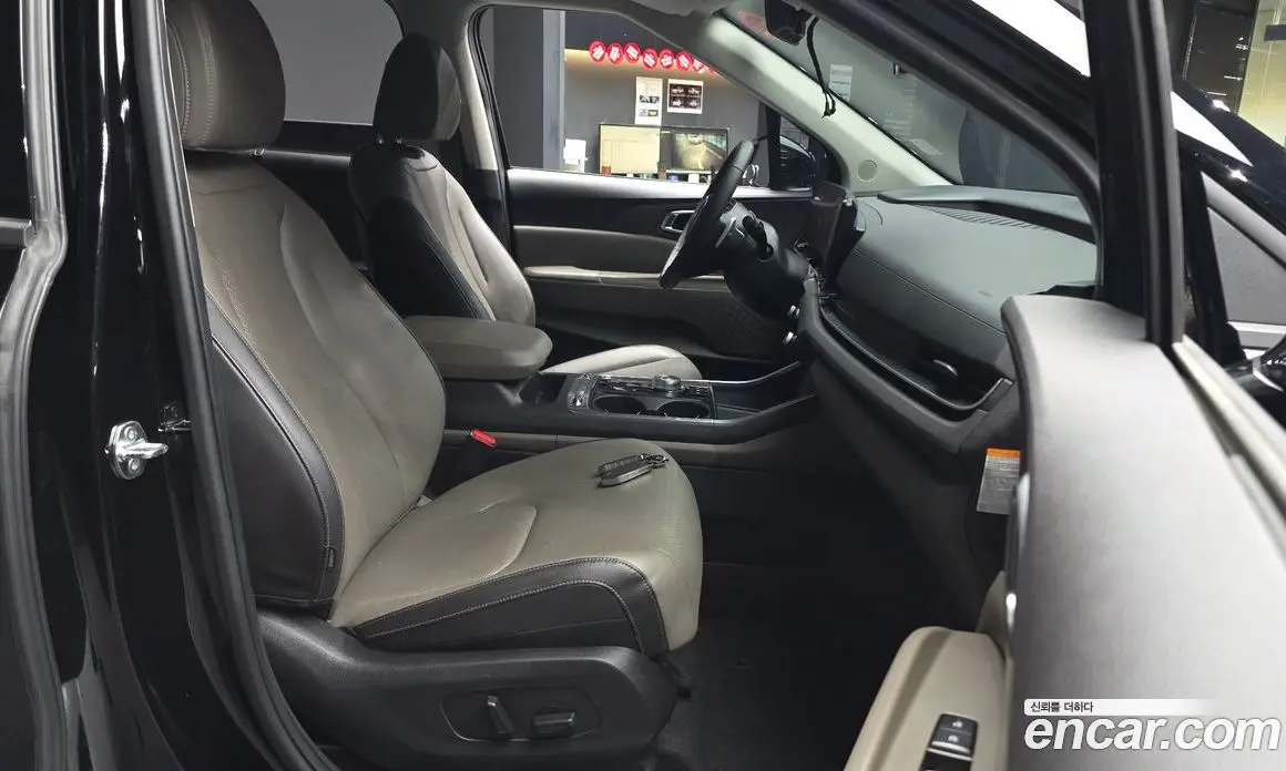 Kia Carnival 2024 1.6 автомат (гидро), фото 17 Kia Carnival 2024 1.6 автомат (гидро), фото 17