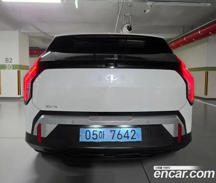 Kia EV3 2025 автомат (гидро), фото 4