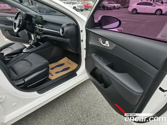Kia K3 2019 1.6 автомат (гидро), миниатюра 12