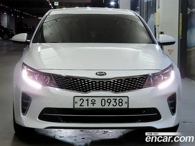 Kia K5 (Optima) 2015 2.0 автомат (гидро), миниатюра 2
