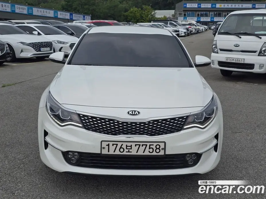 Kia K5 (Optima) 2016 2.0 автомат (гидро), фото 2 Kia K5 (Optima) 2016 2.0 автомат (гидро), фото 2