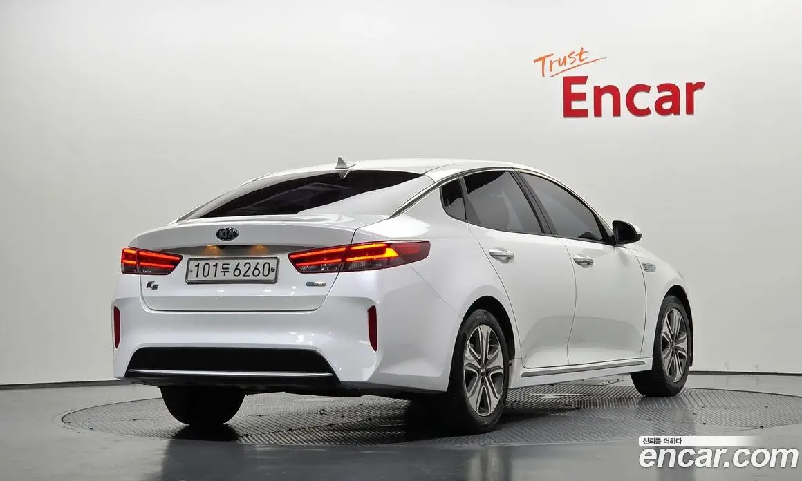 Kia K5 (Optima) 2016 2.0 автомат (гидро), фото 2 Kia K5 (Optima) 2016 2.0 автомат (гидро), фото 2