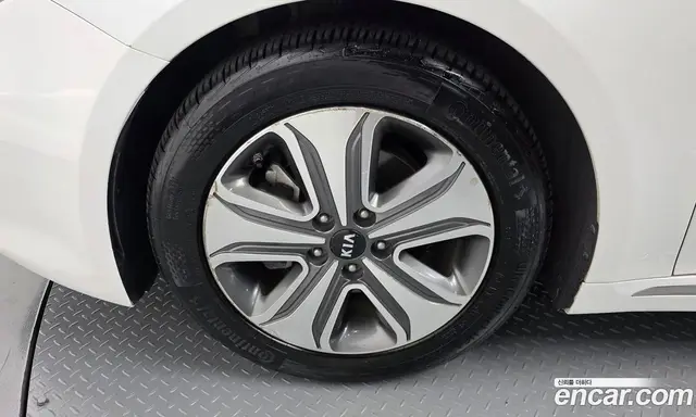 Kia K5 (Optima) 2016 2.0 автомат (гидро), миниатюра 5 Kia K5 (Optima) 2016 2.0 автомат (гидро), миниатюра 5