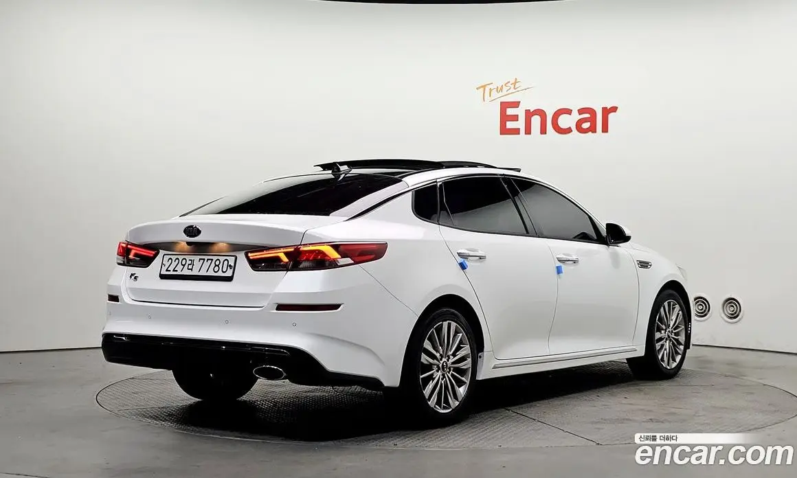 Kia K5 (Optima) 2019 2.0 автомат (гидро), фото 2 Kia K5 (Optima) 2019 2.0 автомат (гидро), фото 2