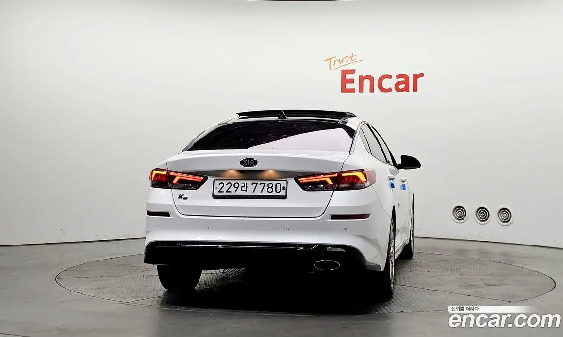 Kia K5 (Optima) 2019 2.0 автомат (гидро), фото 4 Kia K5 (Optima) 2019 2.0 автомат (гидро), фото 4