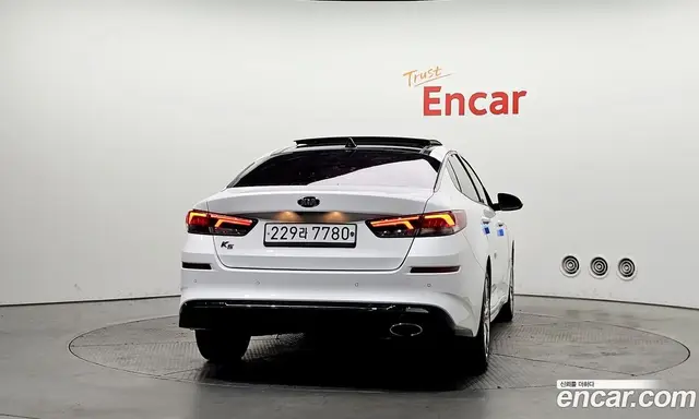 Kia K5 (Optima) 2019 2.0 автомат (гидро), миниатюра 4 Kia K5 (Optima) 2019 2.0 автомат (гидро), миниатюра 4