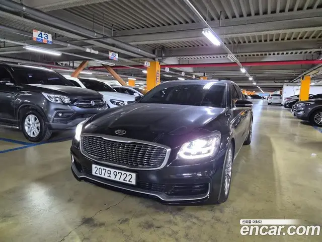 Kia K9, 2018, 130 107 км