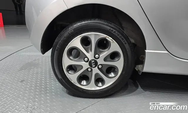 Kia Morning 2011 1.0 автомат (гидро), миниатюра 5