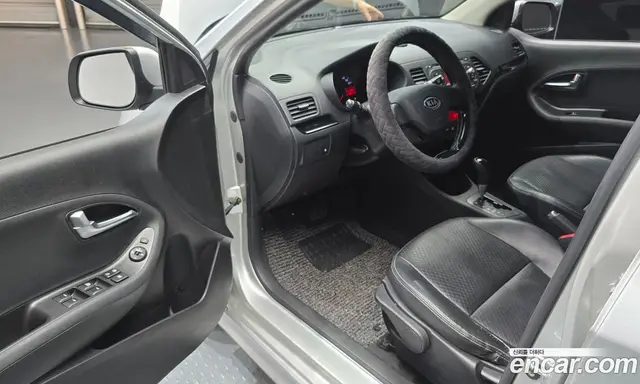 Kia Morning 2011 1.0 автомат (гидро), миниатюра 10