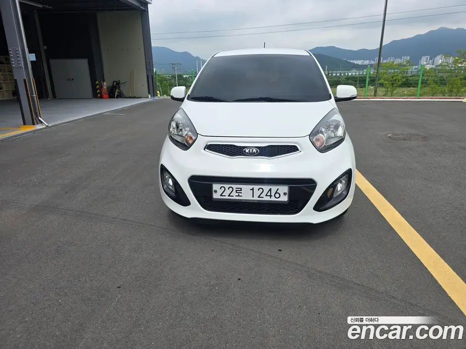Kia Morning 2013 1.0 автомат (гидро), фото 1 Kia Morning 2013 1.0 автомат (гидро), фото 1