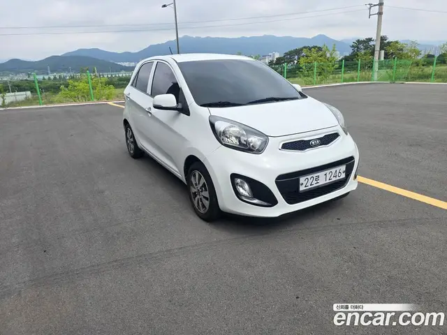 Kia Morning 2013 1.0 автомат (гидро), миниатюра 2 Kia Morning 2013 1.0 автомат (гидро), миниатюра 2