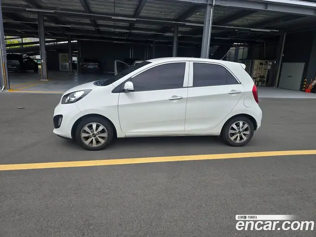 Kia Morning 2013 1.0 автомат (гидро), миниатюра 4 Kia Morning 2013 1.0 автомат (гидро), миниатюра 4