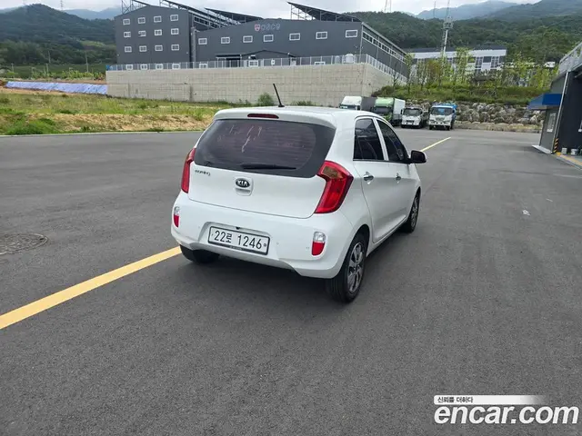 Kia Morning 2013 1.0 автомат (гидро), миниатюра 5 Kia Morning 2013 1.0 автомат (гидро), миниатюра 5