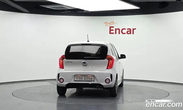 Kia Morning 2016 1.0 автомат (гидро), миниатюра 4 Kia Morning 2016 1.0 автомат (гидро), миниатюра 4