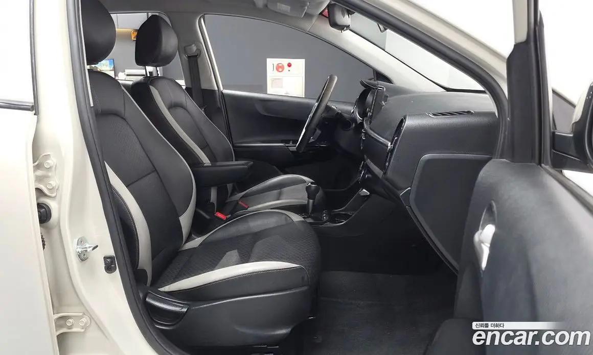 Kia Morning 2019 1.0 автомат (гидро), фото 17