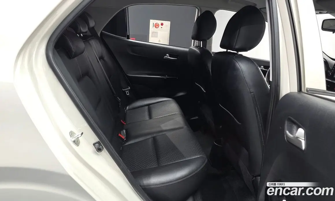 Kia Morning 2019 1.0 автомат (гидро), фото 18