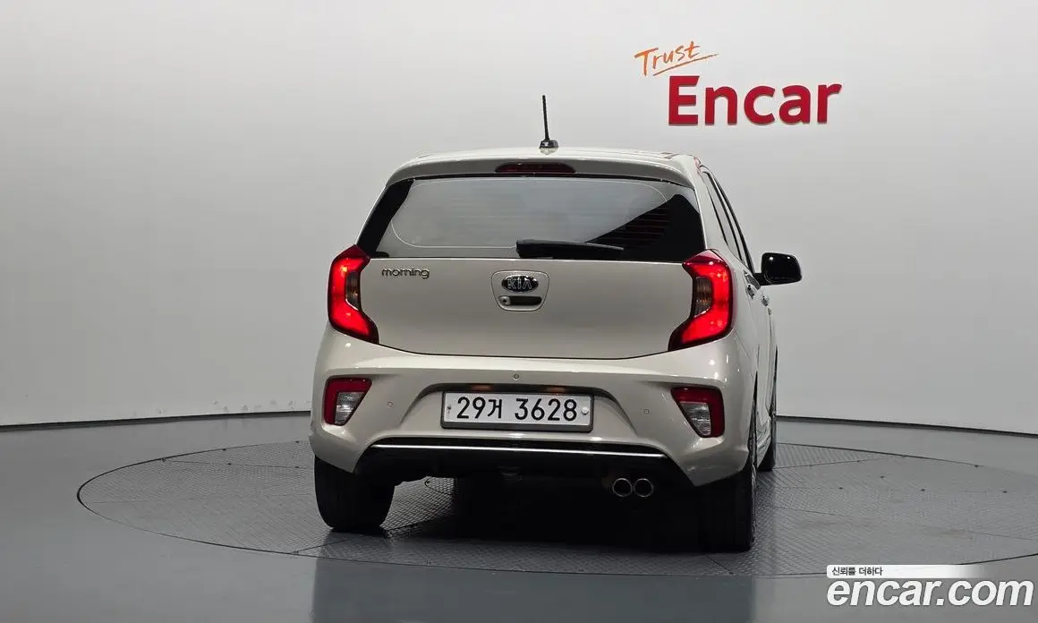 Kia Morning 2019 1.0 автомат (гидро), фото 4