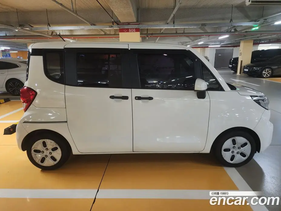 Kia Ray 2020 1.0 автомат (гидро), фото 8