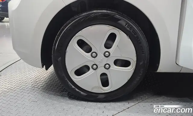 Kia Ray 2022 1.0 автомат (гидро), миниатюра 5 Kia Ray 2022 1.0 автомат (гидро), миниатюра 5