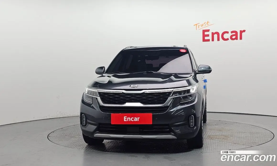 Kia Seltos 2020 1.6 автомат (гидро), фото 3