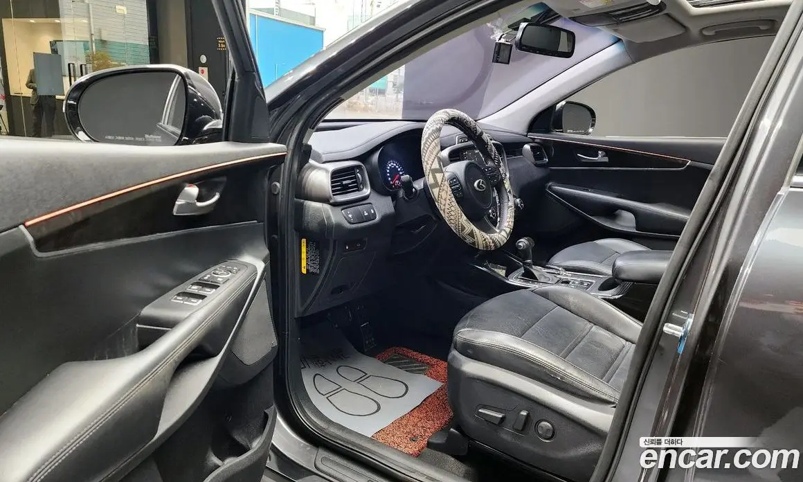 Kia Sorento 2015 2.0 автомат (гидро), фото 11 Kia Sorento 2015 2.0 автомат (гидро), фото 11