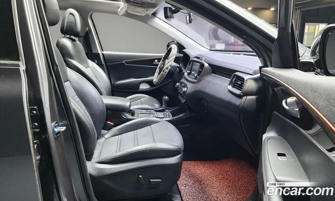 Kia Sorento 2015 2.0 автомат (гидро), фото 10 Kia Sorento 2015 2.0 автомат (гидро), фото 10