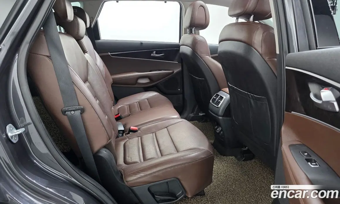Kia Sorento 2015 2.2 автомат (гидро), фото 16
