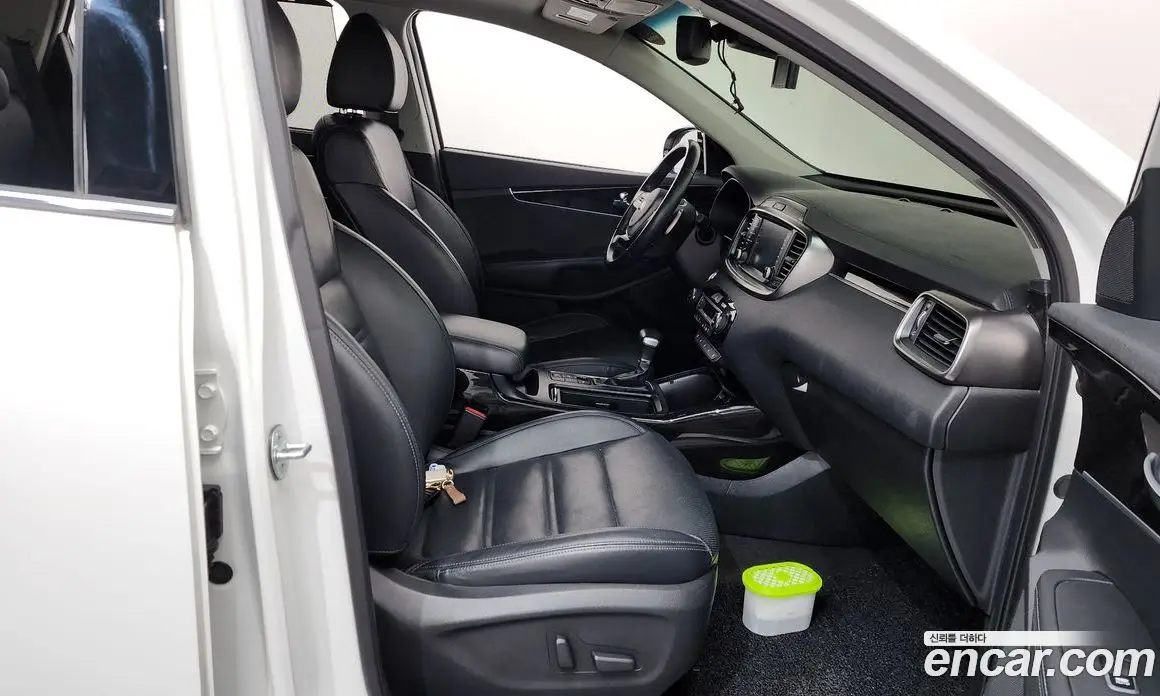 Kia Sorento 2017 2.2 автомат (гидро), фото 11
