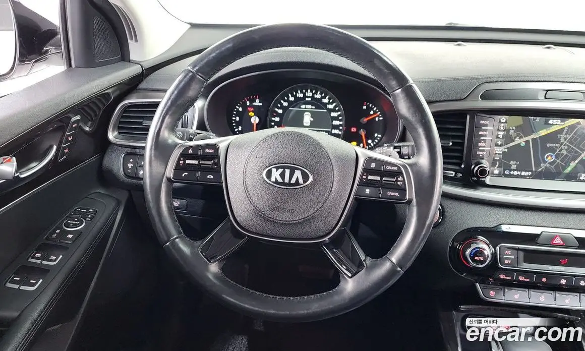 Kia Sorento 2017 2.2 автомат (гидро), фото 13