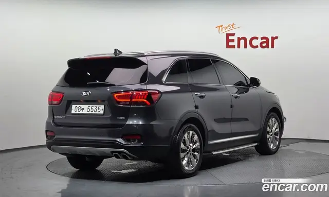 Kia Sorento 2018 2.0 автомат (гидро), миниатюра 2