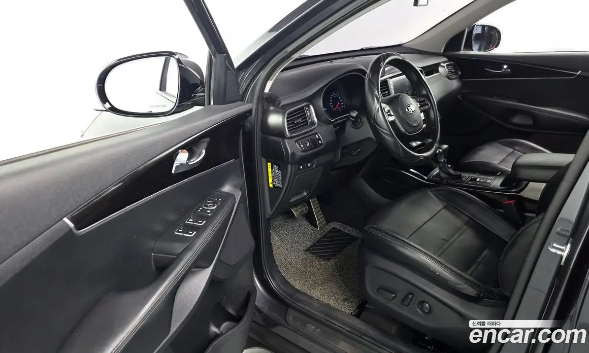 Kia Sorento 2018 2.0 автомат (гидро), фото 13