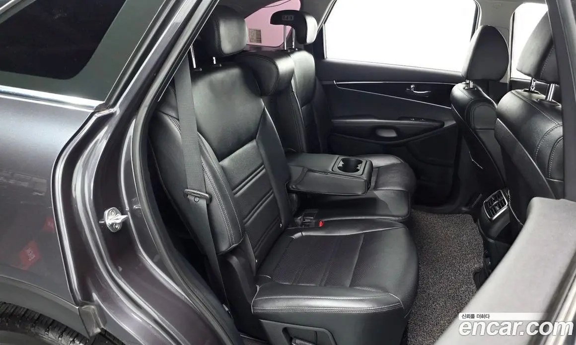 Kia Sorento 2018 2.0 автомат (гидро), фото 17