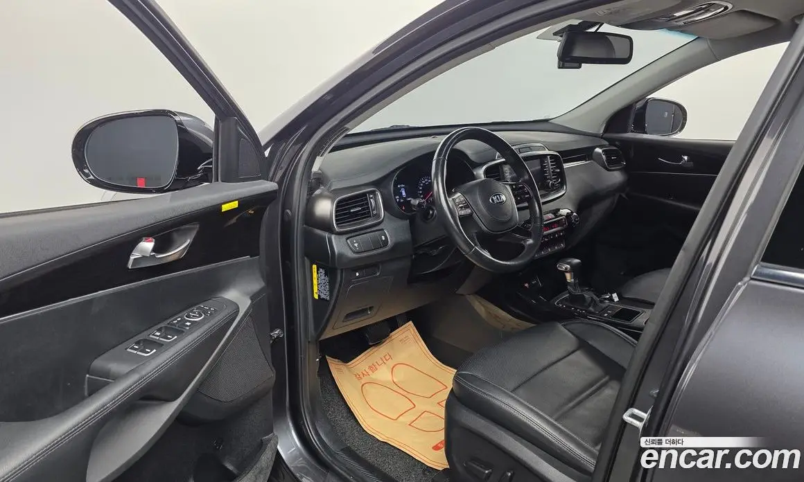 Kia Sorento 2018 2.2 автомат (гидро), фото 13 Kia Sorento 2018 2.2 автомат (гидро), фото 13