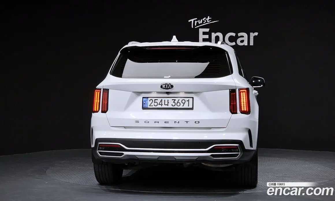 Kia Sorento 2021 2.2 автомат (гидро), фото 4 Kia Sorento 2021 2.2 автомат (гидро), фото 4