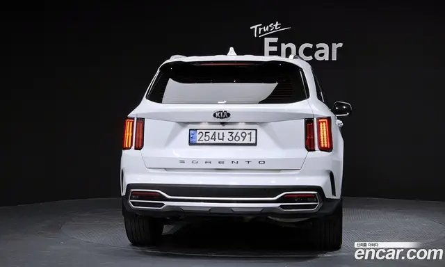 Kia Sorento 2021 2.2 автомат (гидро), миниатюра 4 Kia Sorento 2021 2.2 автомат (гидро), миниатюра 4