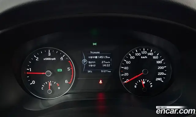 Kia Sportage 2016 1.7 автомат (гидро), миниатюра 11