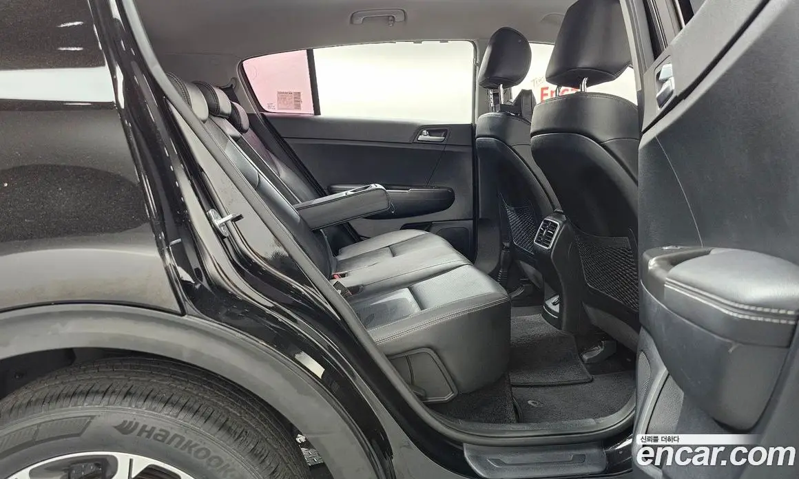 Kia Sportage 2016 1.7 автомат (гидро), фото 17
