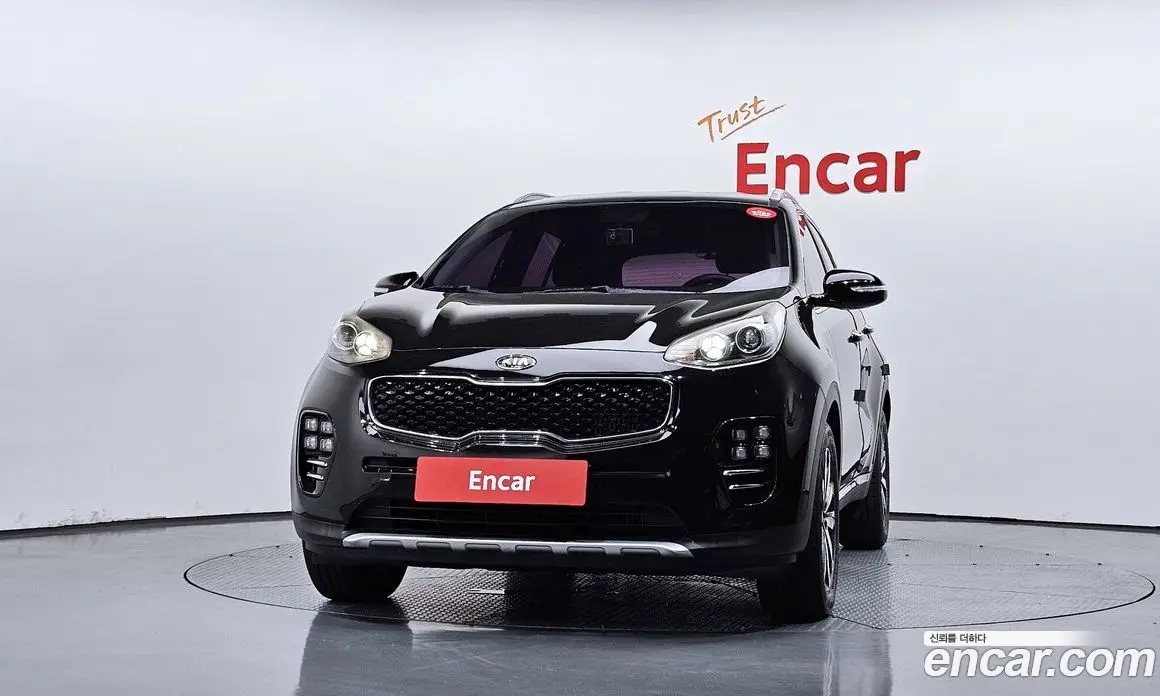 Kia Sportage 2016 1.7 автомат (гидро), фото 3