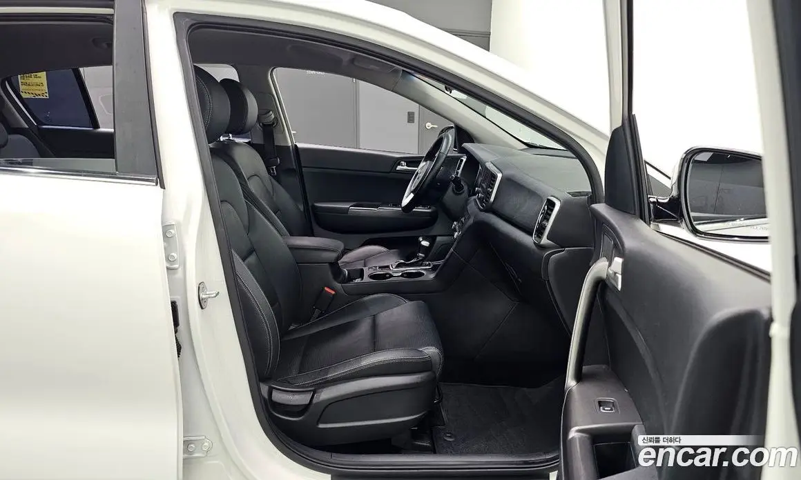 Kia Sportage 2018 2.0 автомат (гидро), фото 16