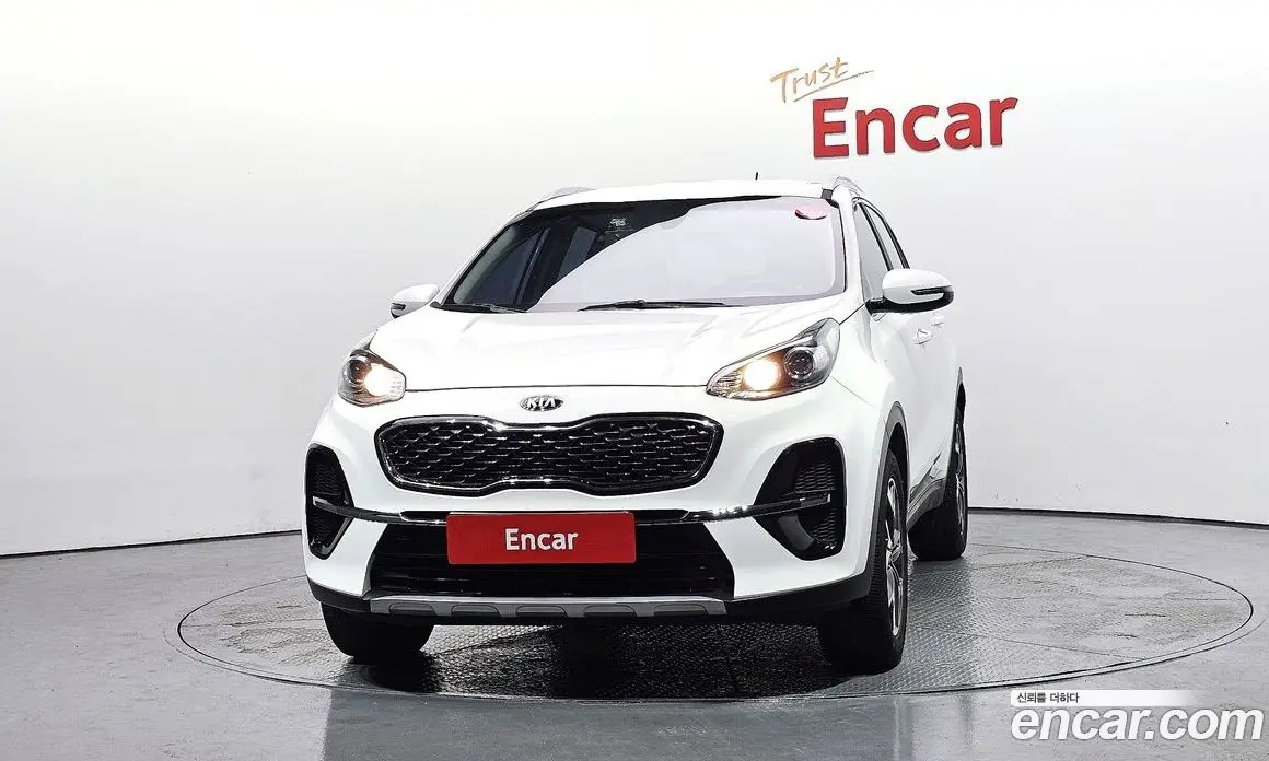 Kia Sportage 2018 2.0 автомат (гидро), фото 3